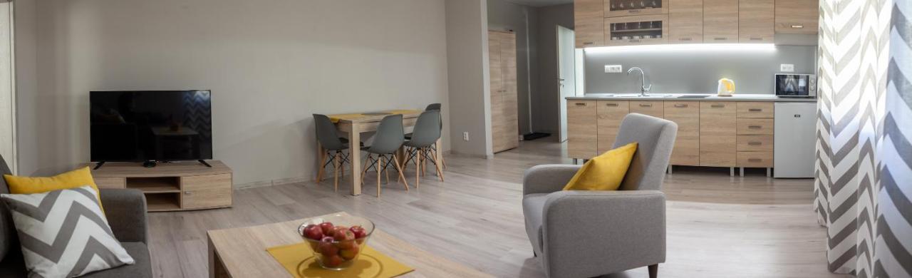 City Apartments Liptovský Mikuláš Buitenkant foto